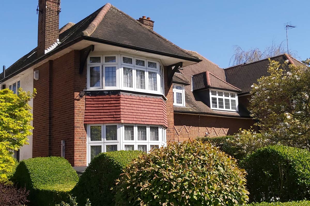 Drop-in house sitter Southbourne